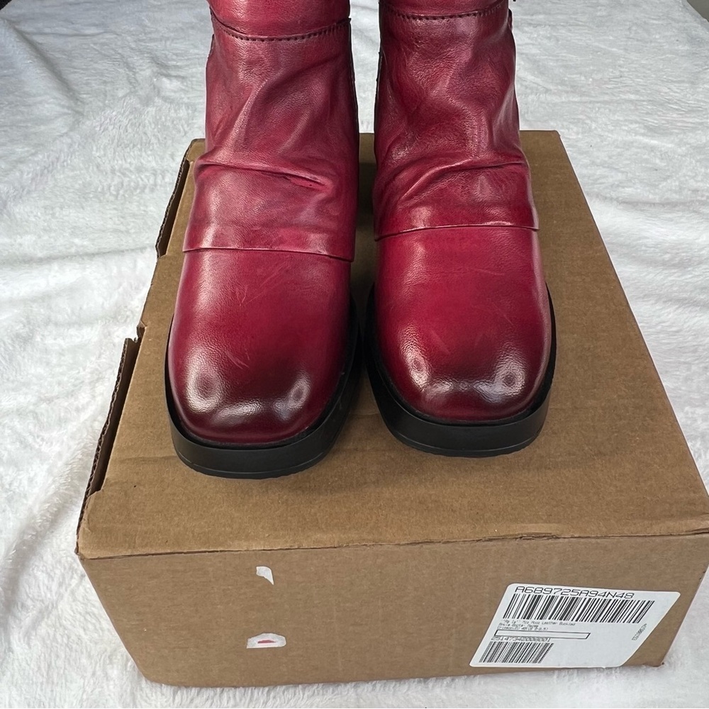 Miz Mooz Leather Buckled Ankle Boots- Macee Crimson Red EU 40 (US 9-9.5) NWOT - Picture 16 of 16